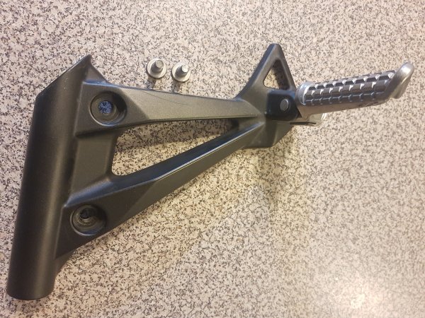 Ninja 250R Passenger Peg Assembly - Left (35063B) (35063-0626-18R)